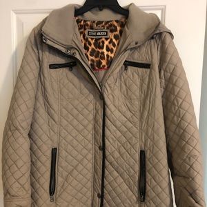 Steve Maddens quilted Jacket